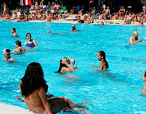 Agua para piscinas